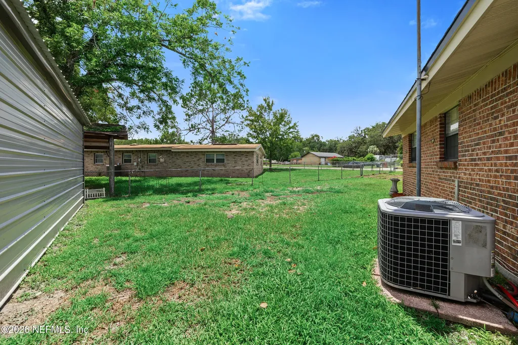 7662 Contour Drive Jacksonville FL 32221