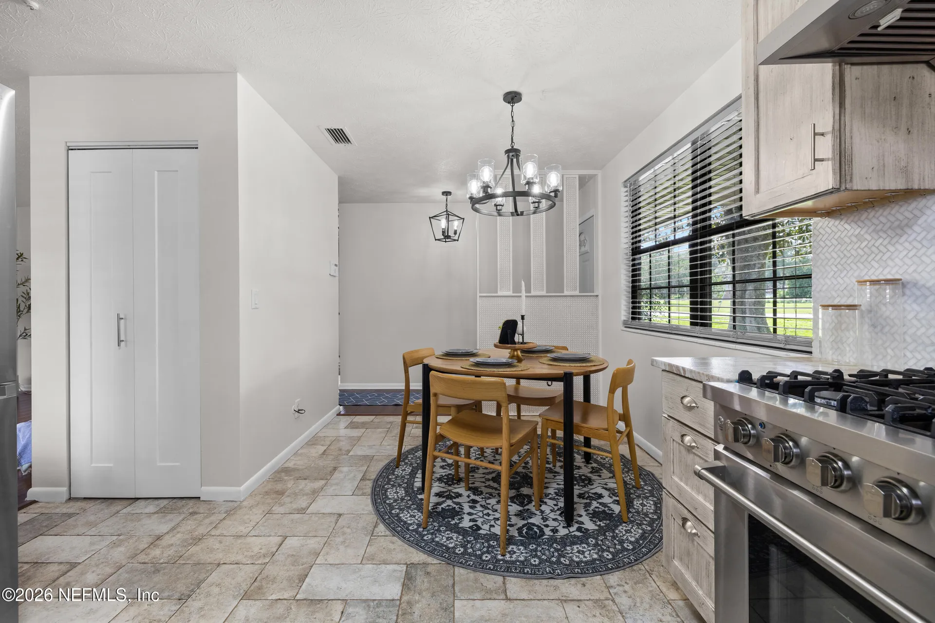 7662 Contour Drive Jacksonville FL 32221