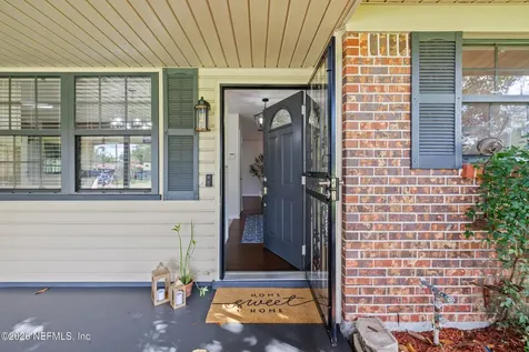 7662 Contour Drive Jacksonville FL 32221