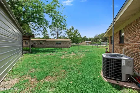 7662 Contour Drive Jacksonville FL 32221