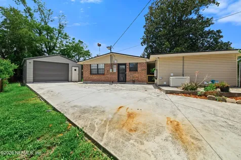 7662 Contour Drive Jacksonville FL 32221