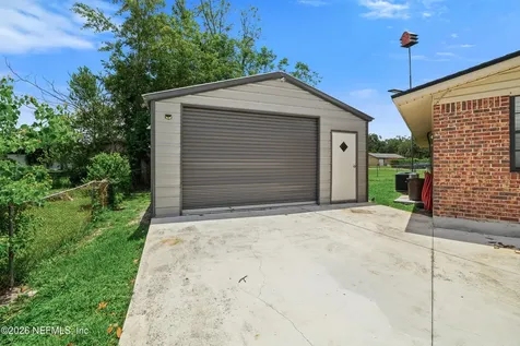 7662 Contour Drive Jacksonville FL 32221