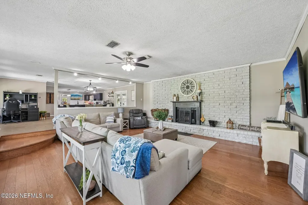 215 Foxtail Avenue Middleburg FL 32068