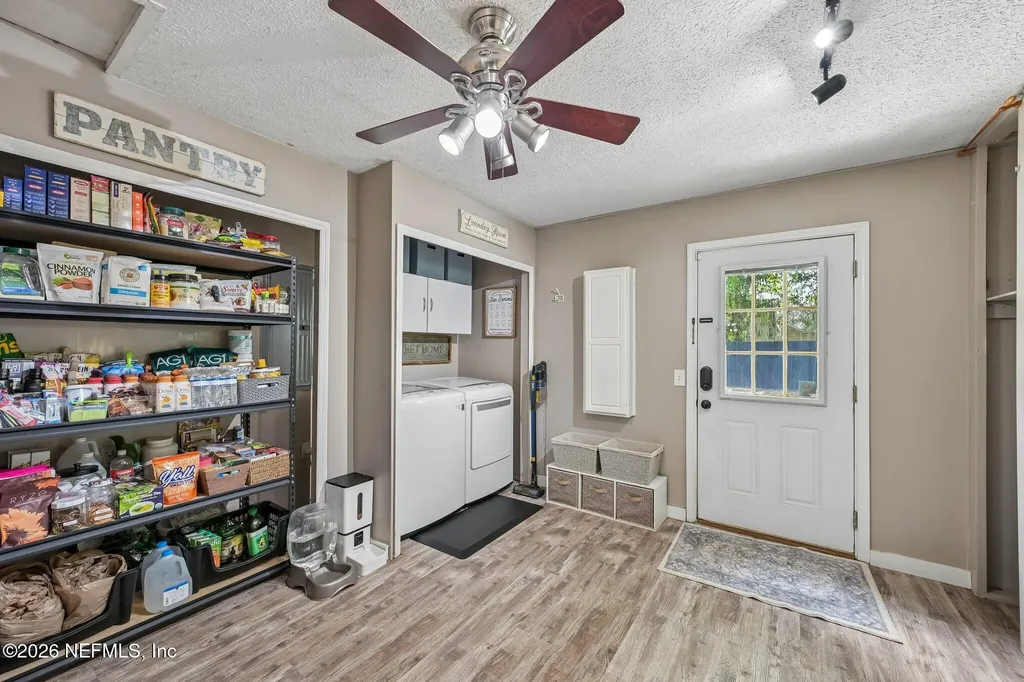 215 Foxtail Avenue Middleburg FL 32068