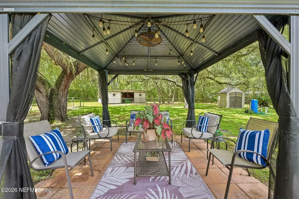 215 Foxtail Avenue Middleburg FL 32068