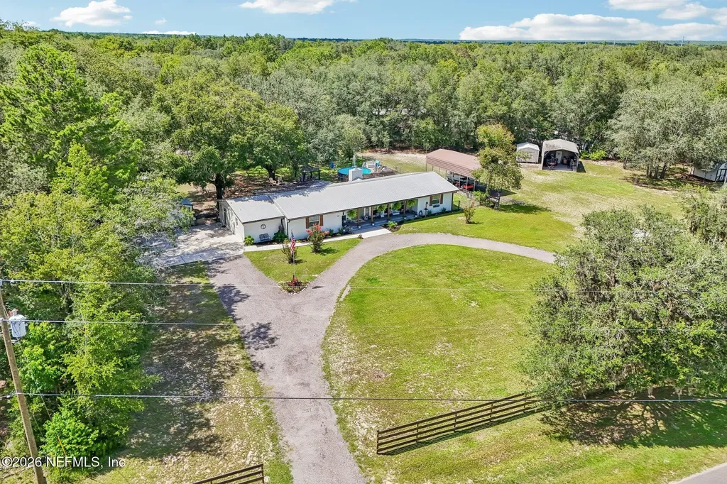 215 Foxtail Avenue Middleburg FL 32068