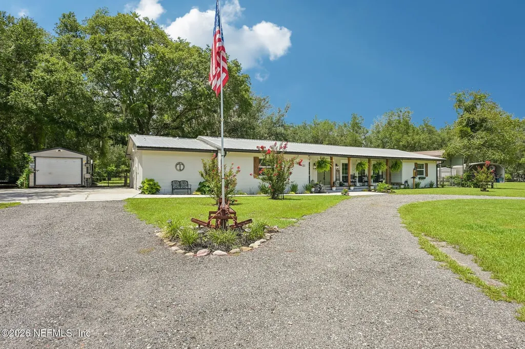 215 Foxtail Avenue Middleburg FL 32068