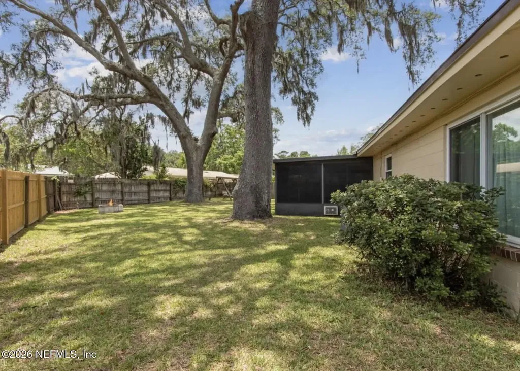 1054 Harvest Cove Jacksonville FL 32221
