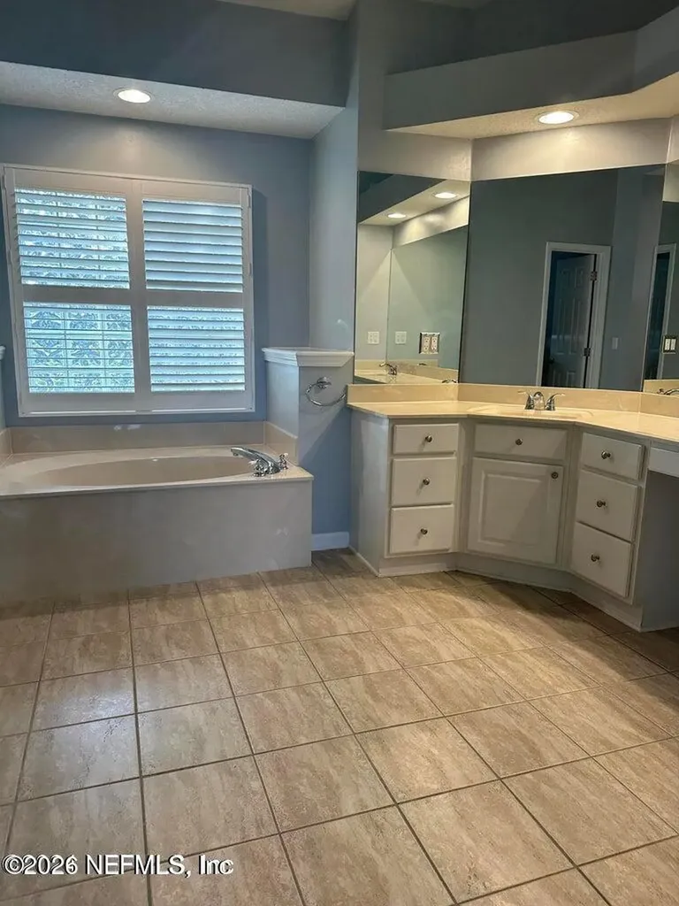 13998 Canopy Overlook Court Jacksonville FL 32224