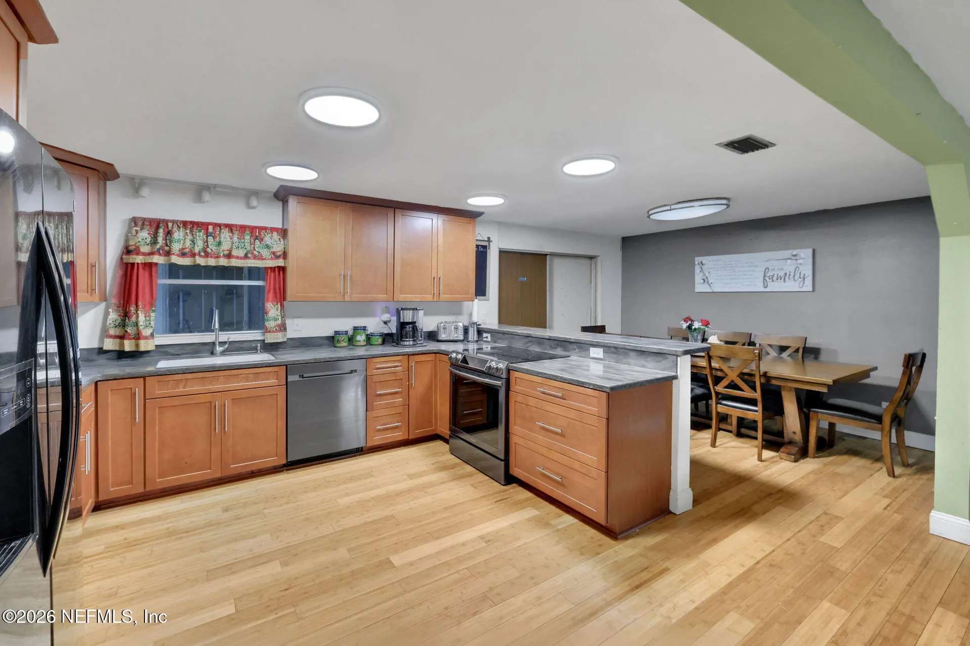 1038 Hillock Drive E Jacksonville FL 32221