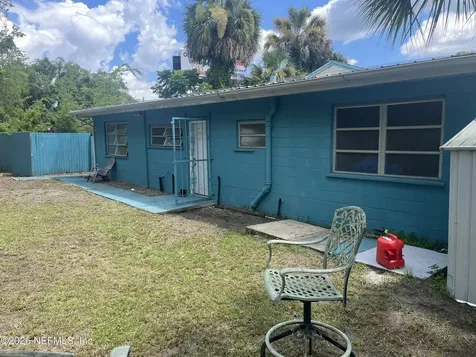 1181 Highway 17 Satsuma FL 32189