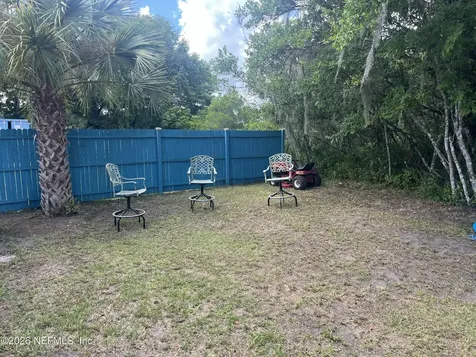 1181 Highway 17 Satsuma FL 32189