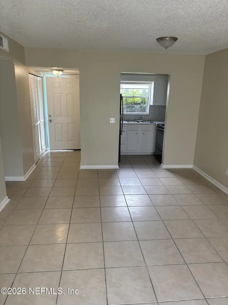 1529 Pullen Road Jacksonville FL 32216