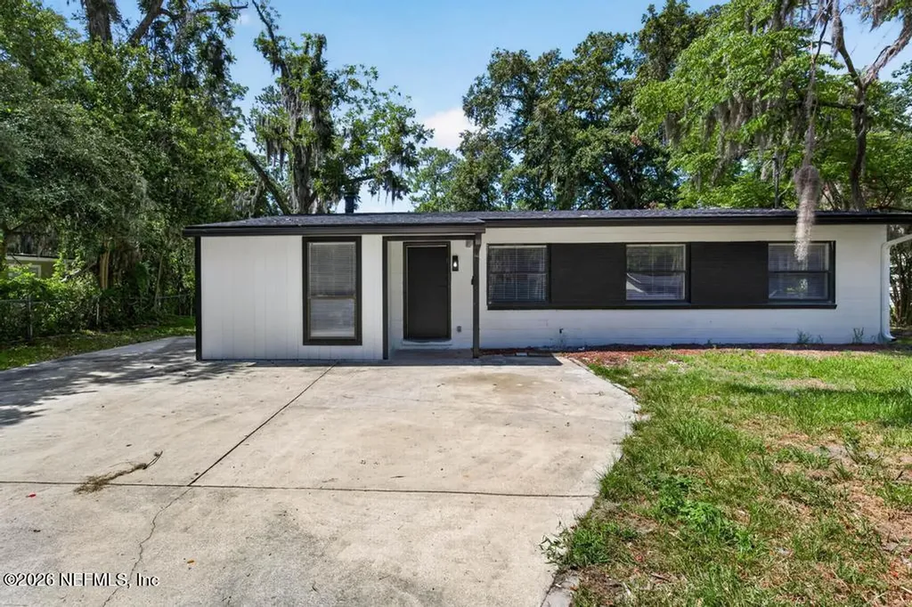 5112 110th Street Jacksonville FL 32244