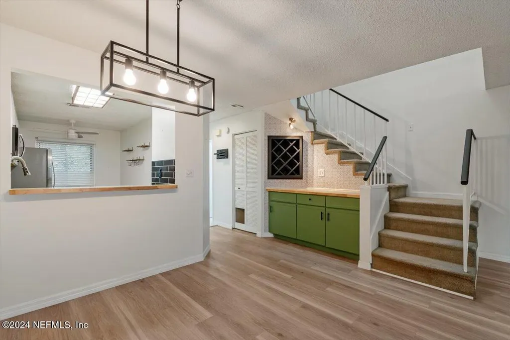 7701 Baymeadows Circle W Jacksonville FL 32256