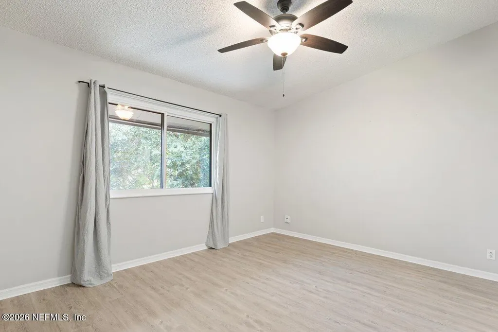 7701 Baymeadows Circle W Jacksonville FL 32256