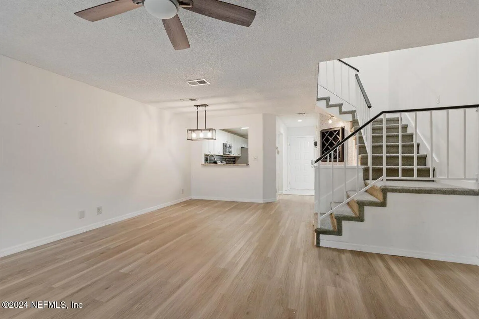 7701 Baymeadows Circle W Jacksonville FL 32256