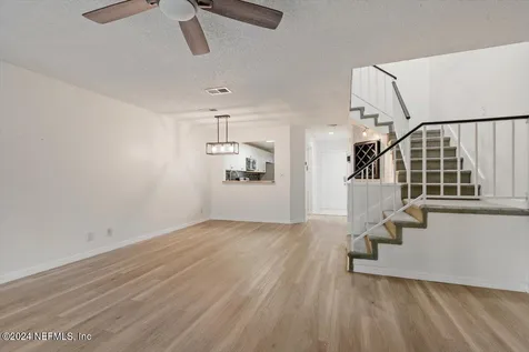 7701 Baymeadows Circle W Jacksonville FL 32256