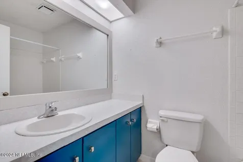 7701 Baymeadows Circle W Jacksonville FL 32256