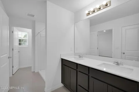 10104 Whistling Pine Court Jacksonville FL 32221