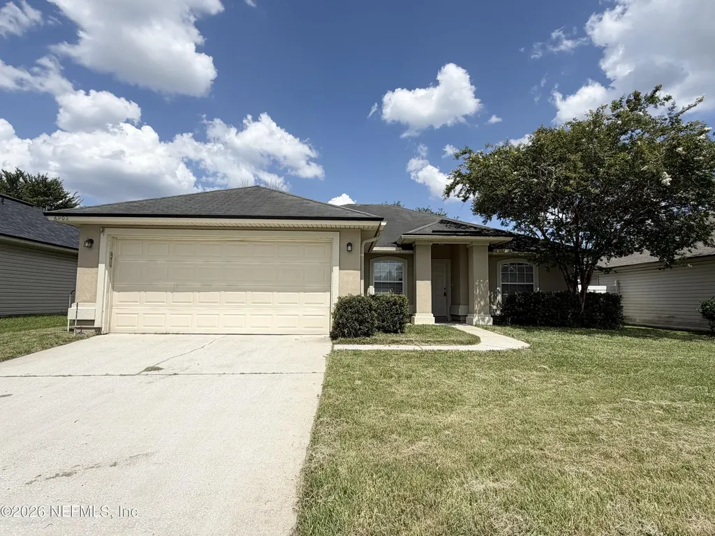6902 Southern Oaks Drive W Jacksonville FL 32244