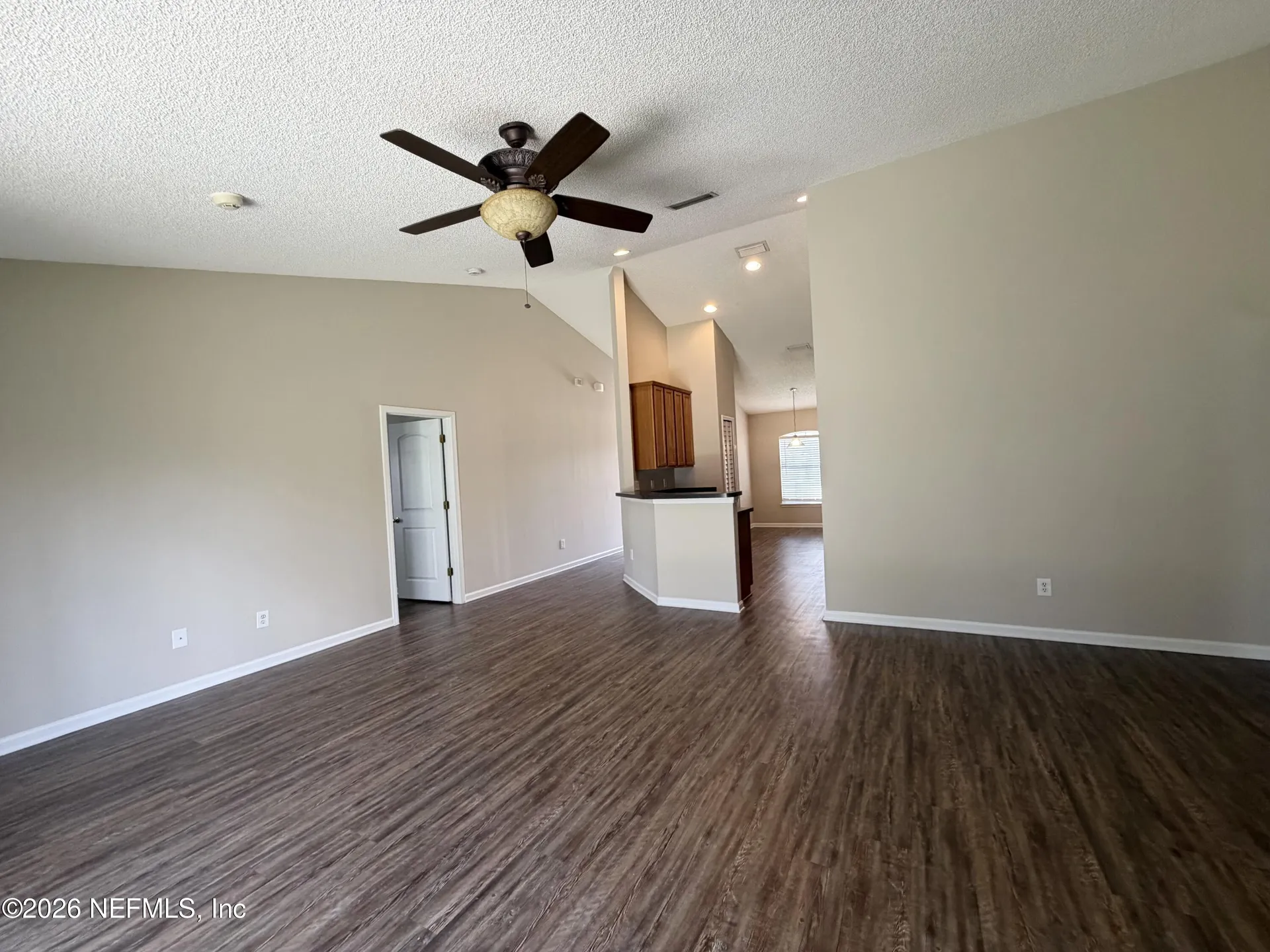 6902 Southern Oaks Drive W Jacksonville FL 32244