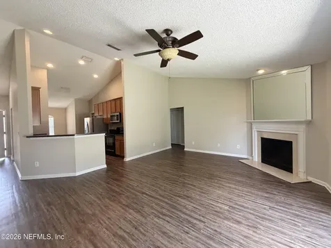 6902 Southern Oaks Drive W Jacksonville FL 32244