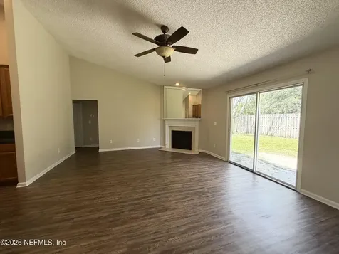 6902 Southern Oaks Drive W Jacksonville FL 32244
