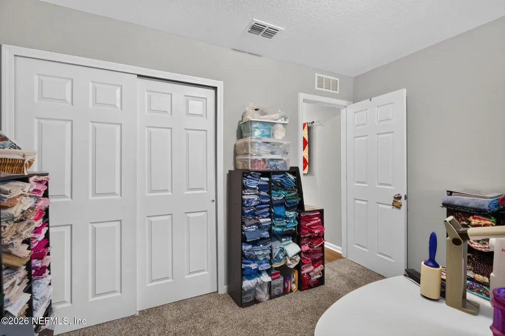 1634 East Road Jacksonville FL 32216