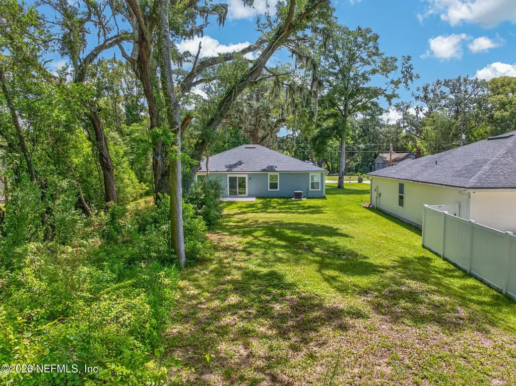 1634 East Road Jacksonville FL 32216