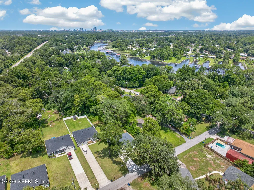 1634 East Road Jacksonville FL 32216
