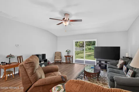 1634 East Road Jacksonville FL 32216