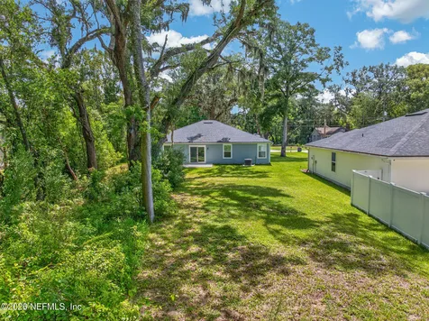 1634 East Road Jacksonville FL 32216