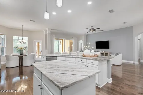 275 Flores Way St. Johns FL 32259