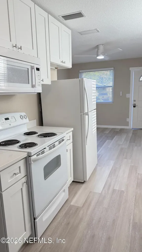 696 Kestner Road Atlantic Beach FL 32233