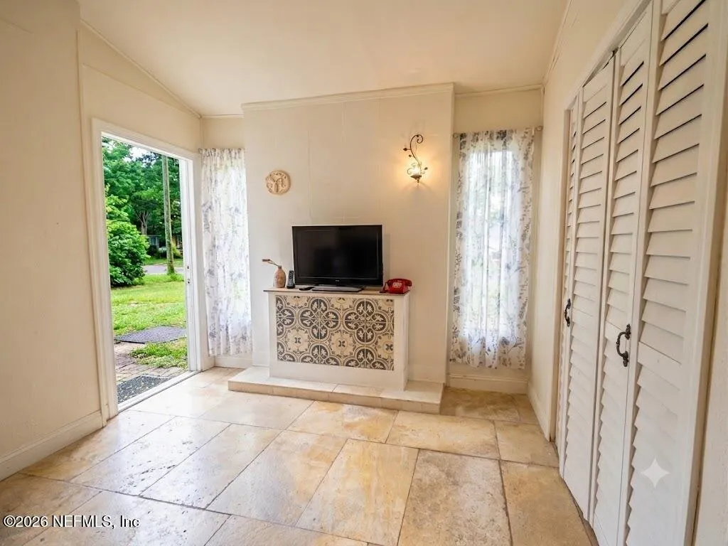 2103 Allandale Circle W Jacksonville FL 32254