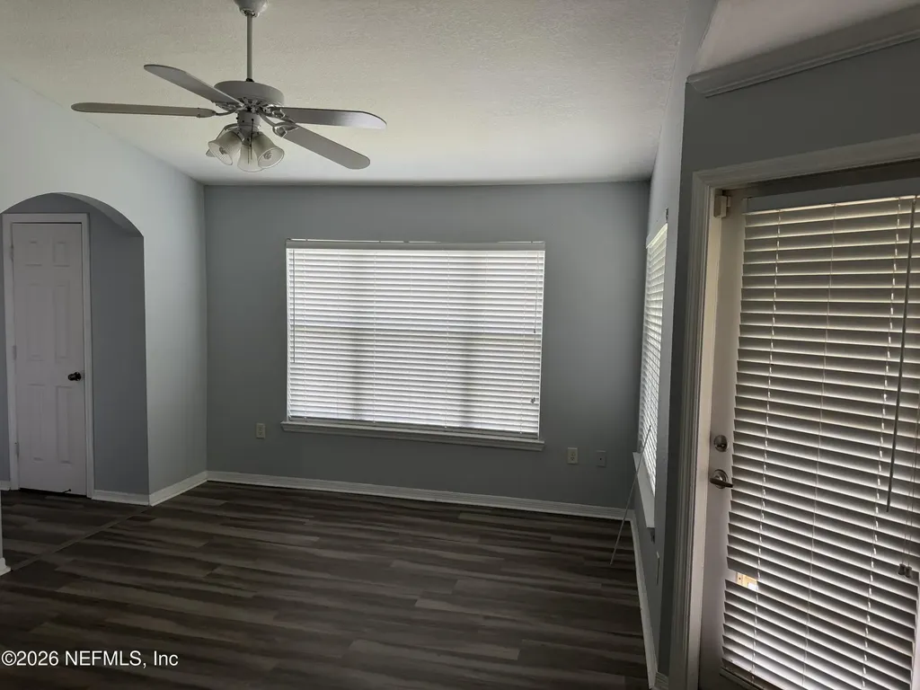 7800 Point Meadows Drive Jacksonville FL 32256