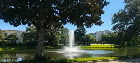 7800 Point Meadows Drive Jacksonville FL 32256