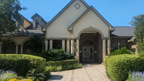 7800 Point Meadows Drive Jacksonville FL 32256
