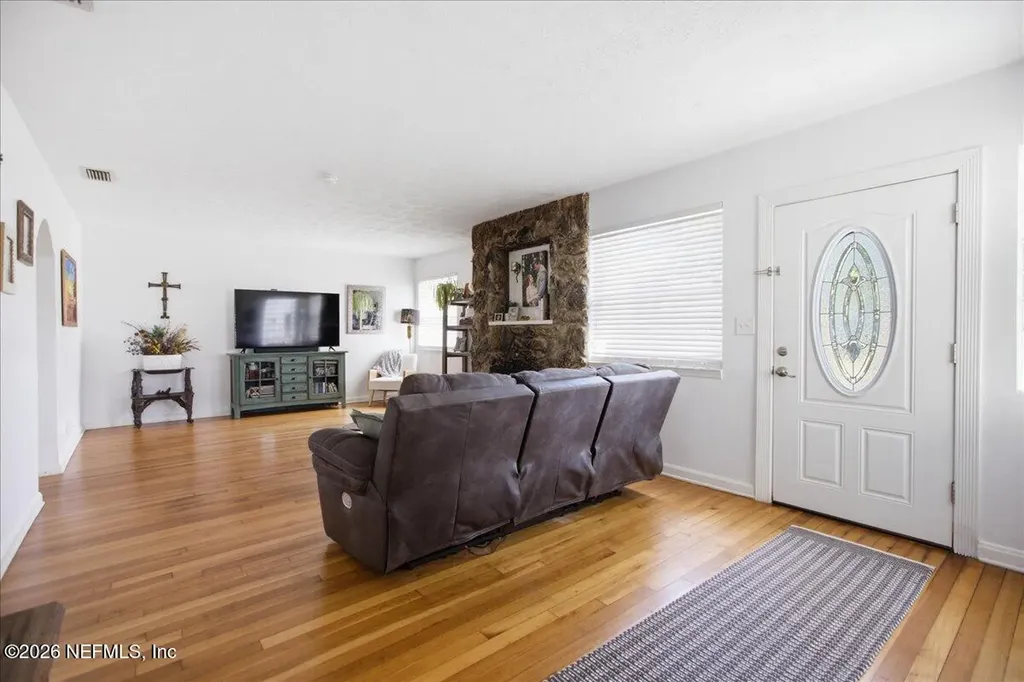2284 Larchmont Road Jacksonville FL 32207