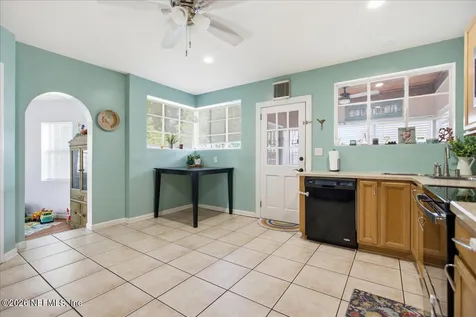 2284 Larchmont Road Jacksonville FL 32207