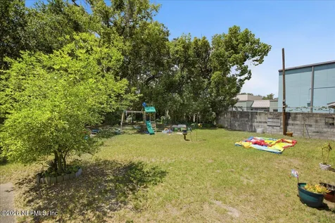 2284 Larchmont Road Jacksonville FL 32207