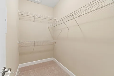 4368 Ellipse Drive Jacksonville FL 32246