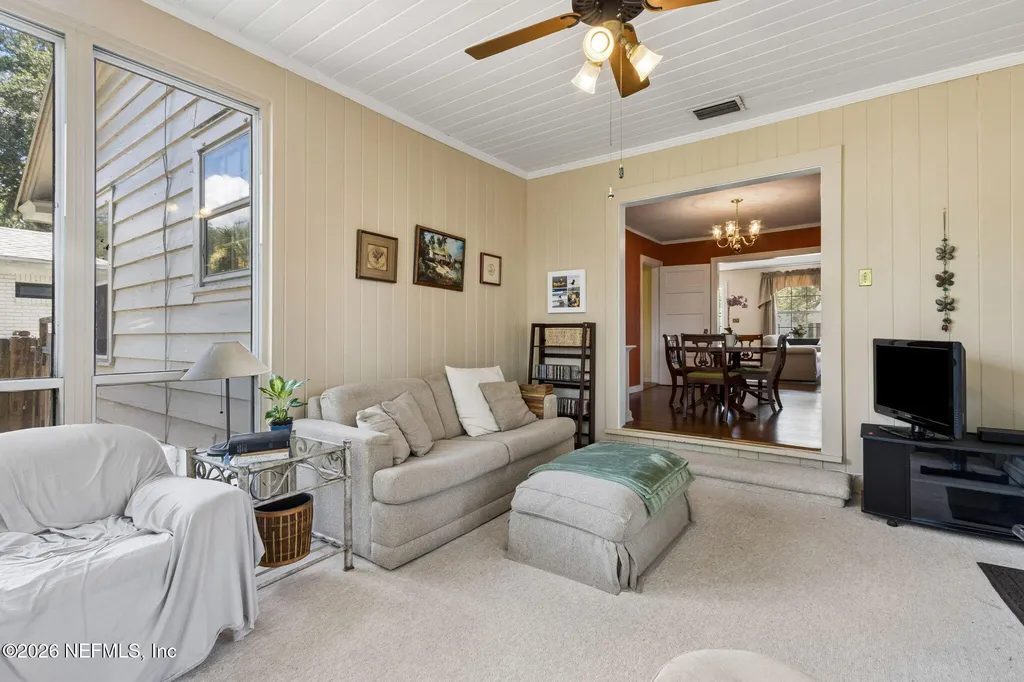 1729 Dogwood Place Jacksonville FL 32210