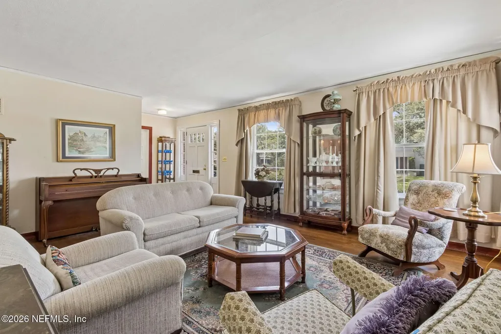 1729 Dogwood Place Jacksonville FL 32210