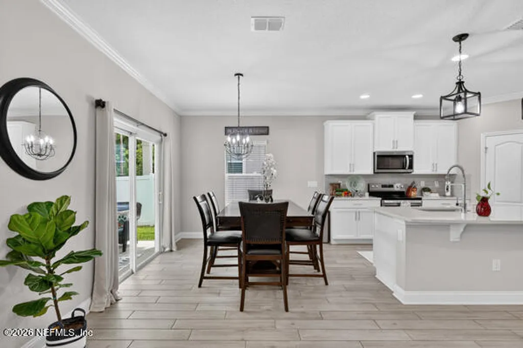 3060 Free Bird Loop Green Cove Springs FL 32043