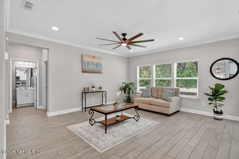 3060 Free Bird Loop Green Cove Springs FL 32043