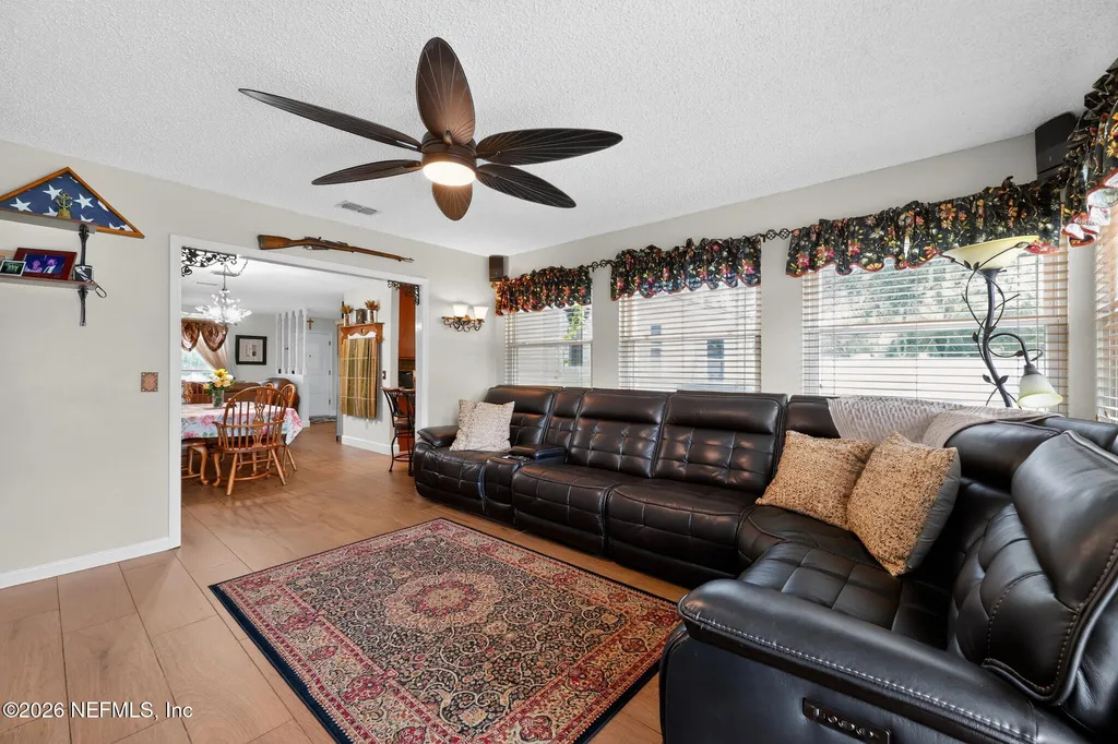 8435 Beautybush Court Jacksonville FL 32244