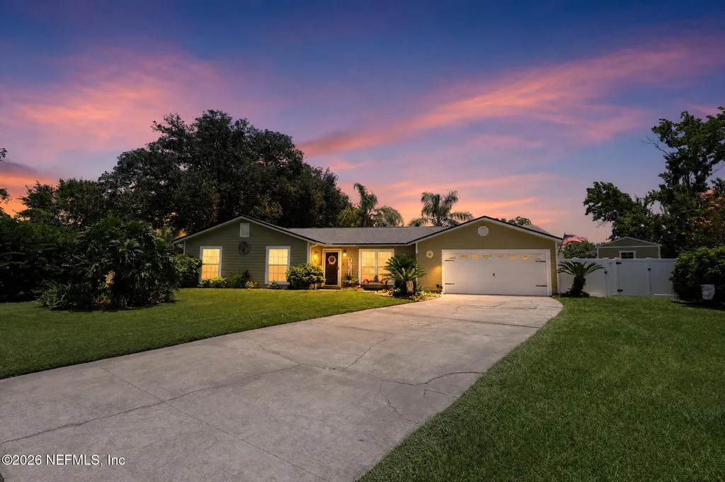 8435 Beautybush Court Jacksonville FL 32244