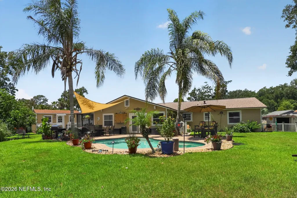 8435 Beautybush Court Jacksonville FL 32244
